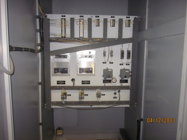 1800 KVAR, SHALLBETTER, 13200/7620 V, 9 X 200 KVAR CANS, INDOOR, 3 PHASE, FUSED - Image 6