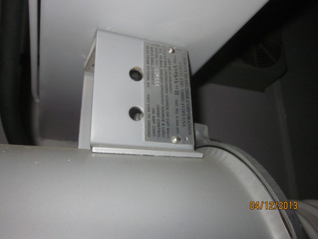 1800 KVAR, SHALLBETTER, 13200/7620 V, 9 X 200 KVAR CANS, INDOOR, 3 PHASE, FUSED - Image 8