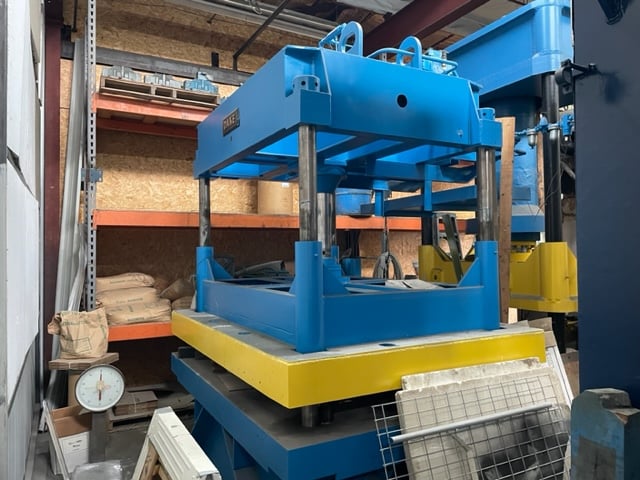 75 Ton, Dake, 80" LR x 74" FB, 26" daylight, 18" stroke, down-acting, 6" bore cylinder, 10 HP, #2249 - Image 1