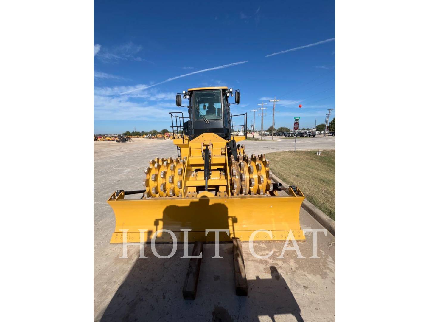 Caterpillar 815, Compactor, 20 hours, S/N: J5T00234, 2023 - Image 3