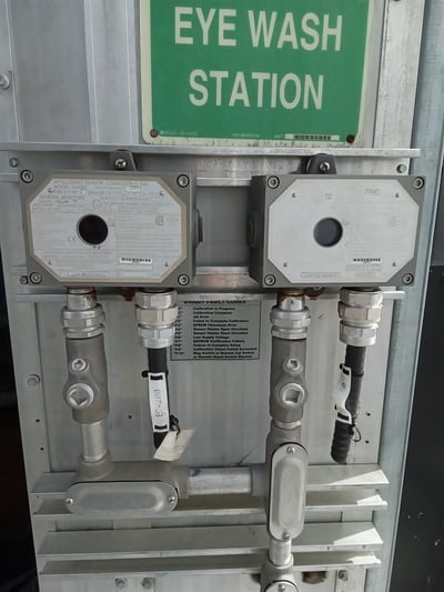 24" Sour Vertical Inlet Separator, 1480 psi, 3-phase, 2007 - Image 8
