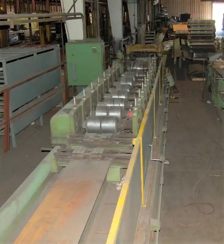 9 Stand, Yoder, rollformer, 3" arbor diameter, 26" roll space, 18" horizontal centers, 5.5"-10"vertical adj - Image 10