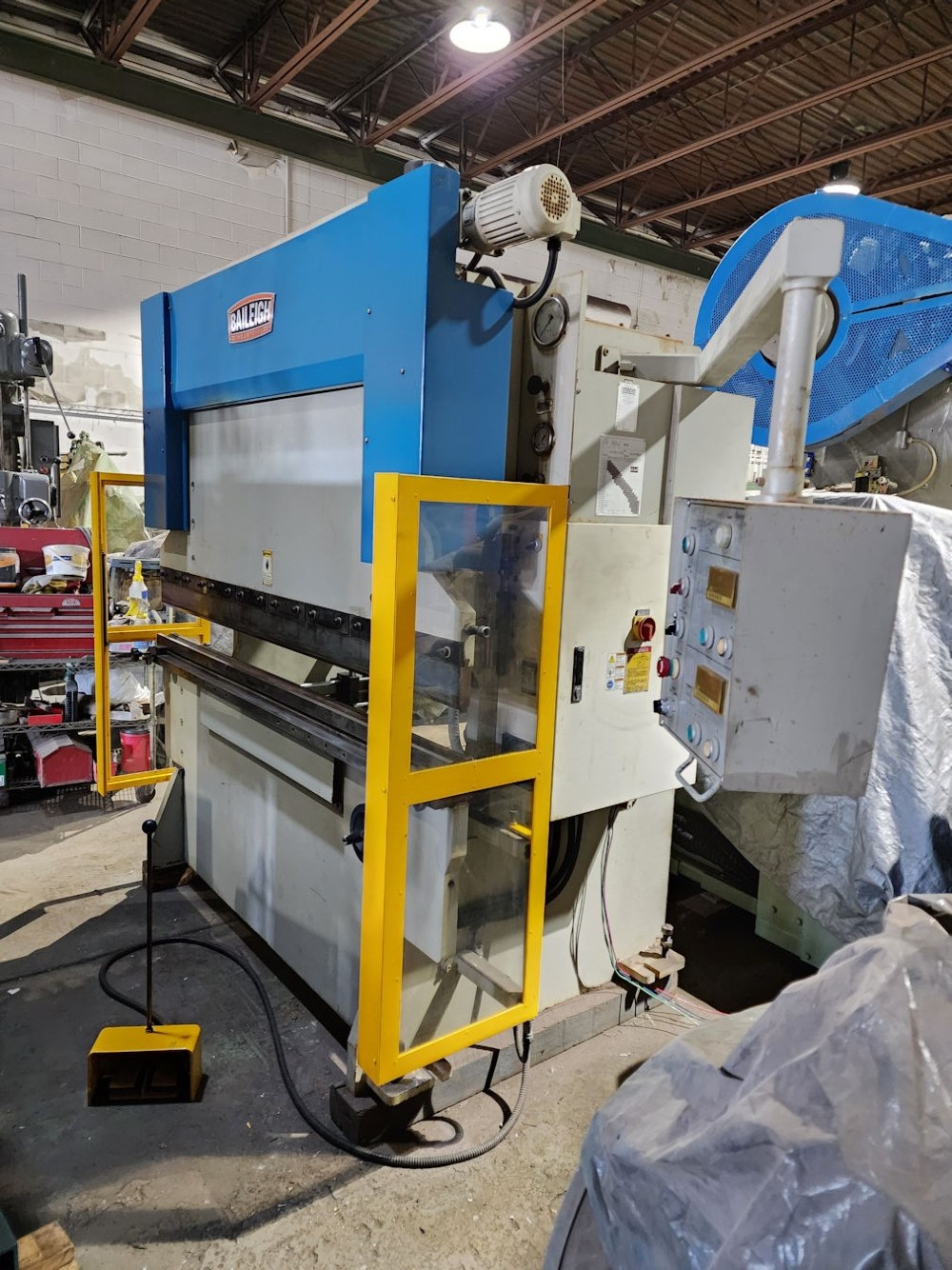 67 Ton, Bailegh #BP-6788, press brake, 8' overall, front operated back gauge, 2012 - Image 2
