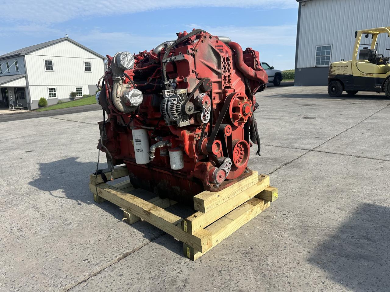 525 HP Model QSX15, industrial engine takeout of air compressor, Tier 4, 6150 hours, 2013 - Image 3