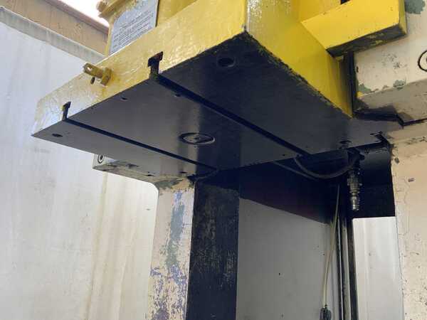 150 Ton, Aida #FP-XGC-150SU, gap frame press, 7.8" stroke, 15.7"Shut Height, 45 SPM, 10 HP, air clutch & - Image 6