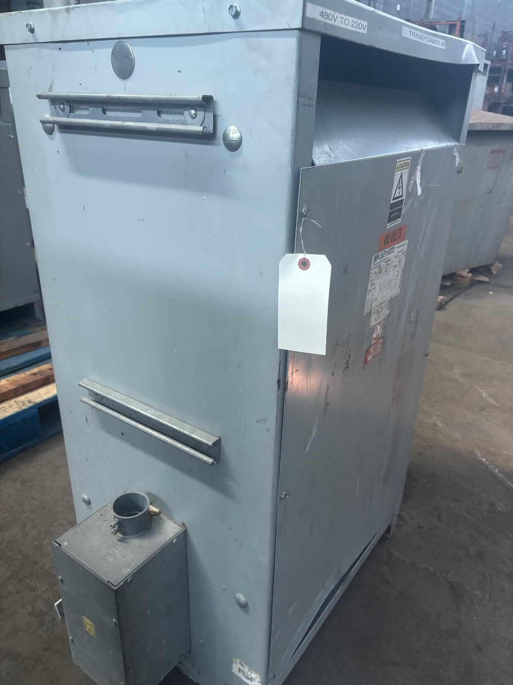 150 KVA 480 Delta Primary, 220Y/127 Secondary, Komori, NEMA I enclosure - Image 1