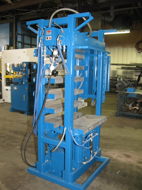 38 Ton, 31" x 14" Up-act.double press, 1 section w/elec.platens, 5 openings, 8" stroke, #2239 - Image 2