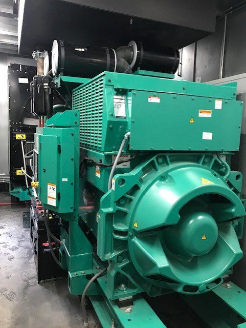 2250 KW Cummins #DQKAF, diesel generator set, 277/480 Volts, 163 hours, QSK60-G14 engine, EPA Tier 2, sound - Image 6