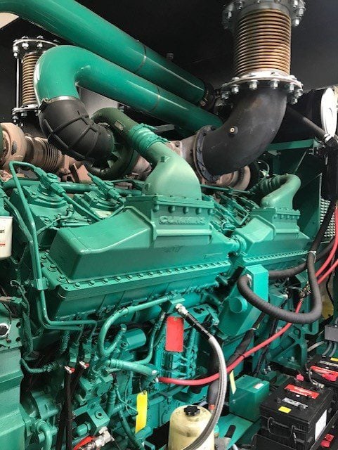 2250 KW Cummins #DQKAF, diesel generator set, 277/480 Volts, 163 hours, QSK60-G14 engine, EPA Tier 2, sound - Image 7