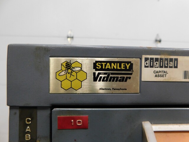 10 Drawer Stanley Vidmar tool cabinet, 30" x 29" x 60" - Image 9