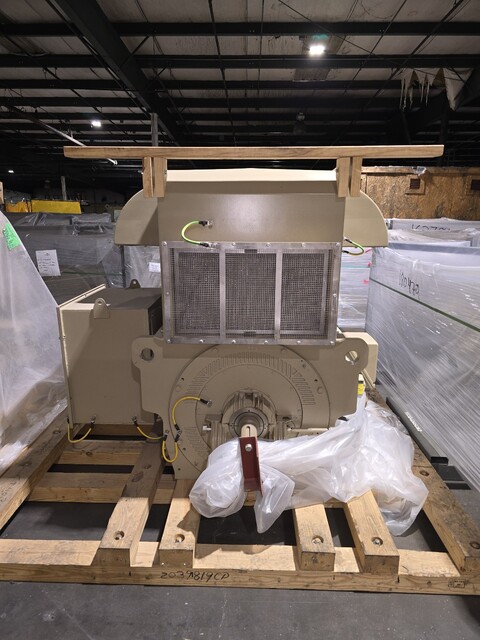 500 HP 3600 RPM General Electric, Frame 8288/09/10S, weather protected enclosure type 2, Renk sleeve, VFD - Image 1