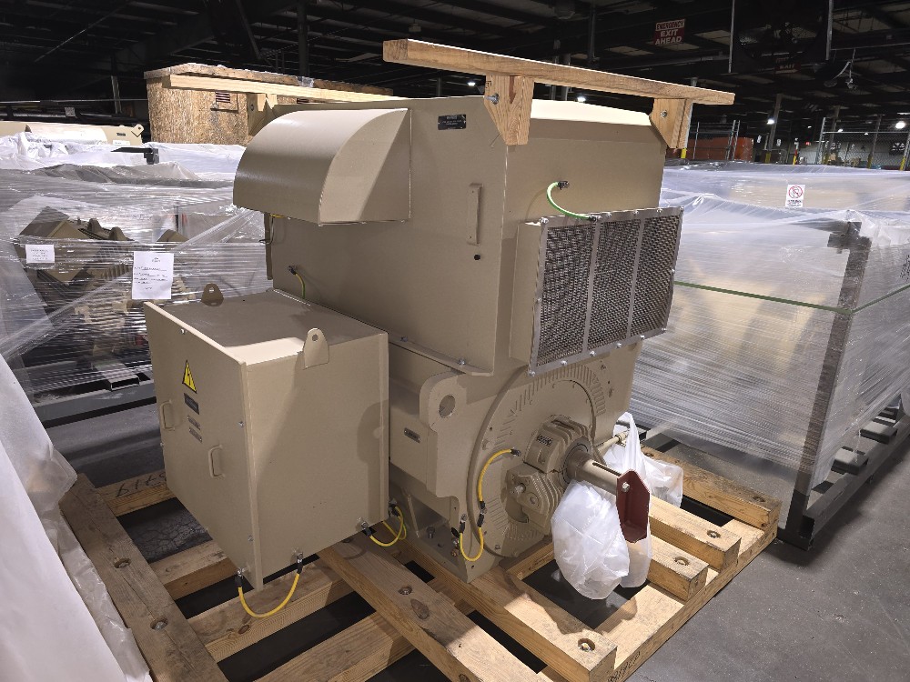 500 HP 3600 RPM General Electric, Frame 8288/09/10S, weather protected enclosure type 2, Renk sleeve, VFD - Image 2