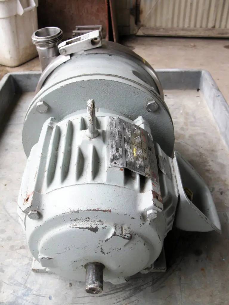 85 GPM, APV, centrifugal pump, 3 HP - Image 5