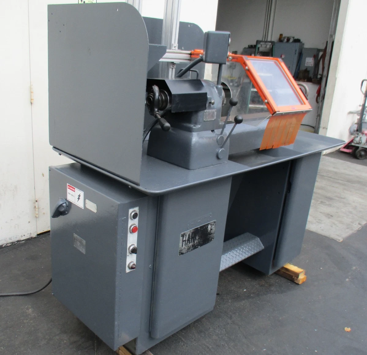 9" x 17" Hardinge #DV-59, lathe, 5" chuck, 1-1/16" capacity, 230-3500 RPM - Image 2
