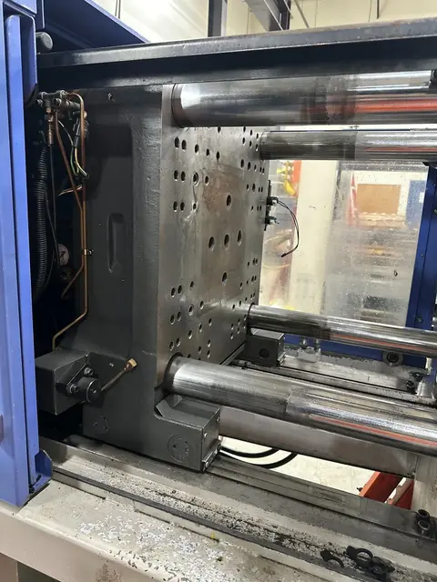110 Ton, 5.6 oz., JSW #J110EII, horizontal plastic injection molder, 29.53" daylight, 16.14" x 16.14" tie bar - Image 5
