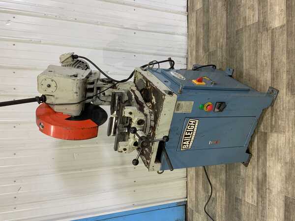 Baileigh #CS-350EU, cold saw, 14" blade diameter, 4.72"MAX VISE OPENING, coolant, 3 HP, 2007 - Image 1