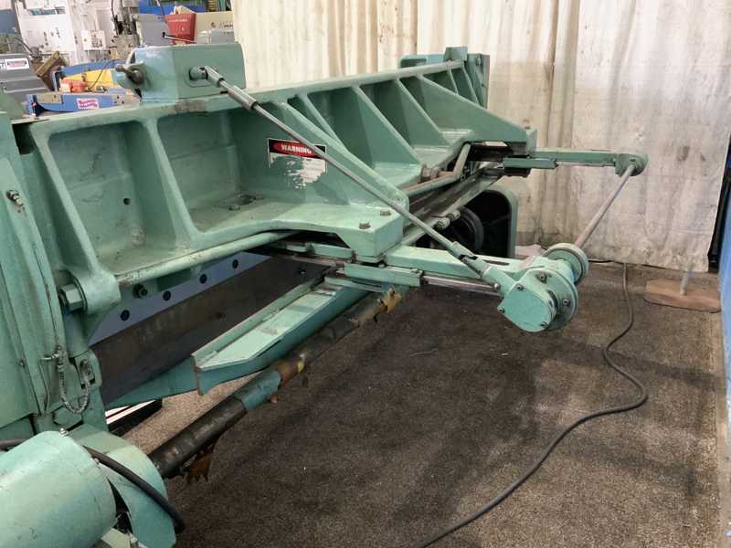 10 gauge x 8' Wysong #1096, power squaring shear, 24" front operated back gauge, 12 hold downs, 88" squaring - Image 3