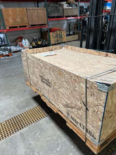 2000 Amp. Schneider Electric, EZ Meter-pak, Main w/ Multiple Branch Breakers, NEMA 3R, 240 VAC, new, 2022 - Image 1