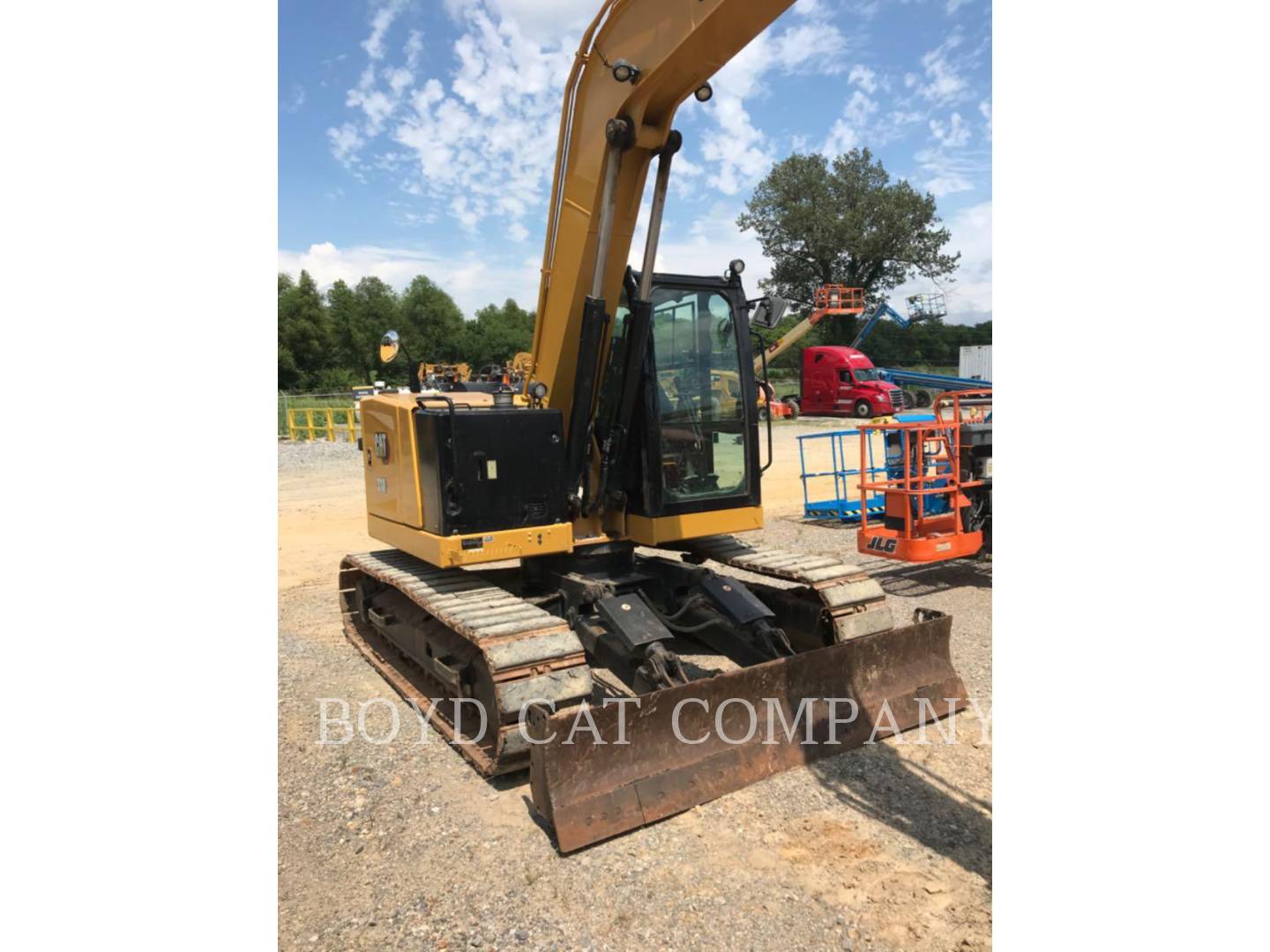 Caterpillar 310-07, Crawler Excavator, 2712 hours, S/N: GWT02091, 2022 - Image 2