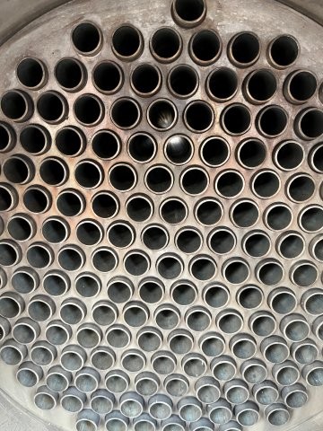 166 sq.ft., 85 psi shell, 35 psi/FV tube, Perry Products #12-166-FTSSX, Shell/Tube Heat Exchanger - Image 2