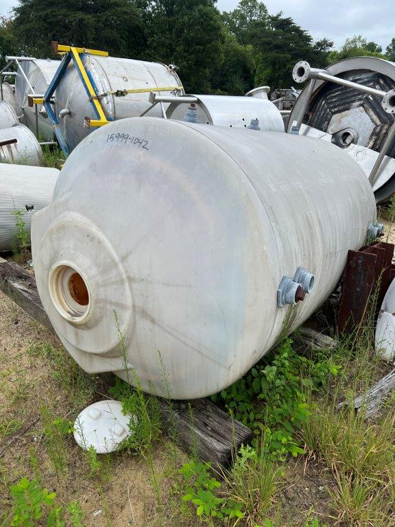 500 gallon Polypropylene Tank, 40" diameter x 70" straight side - Image 1