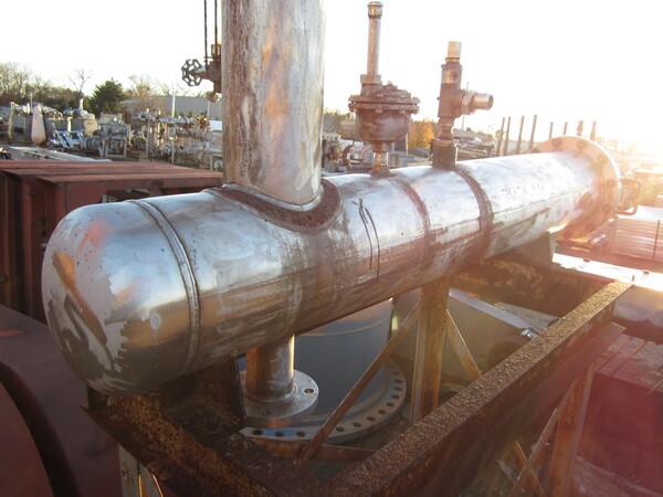 Facet, Coalescer, 10" diameter x 66" L Horizontal Chamber, On 40" H Stand, 150 psi @ 150°F, 1976 - Image 2