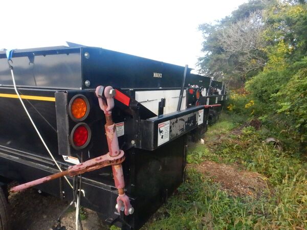 Meyers #3245, Sludge Trailer, 450 Bushel capacity - Image 2