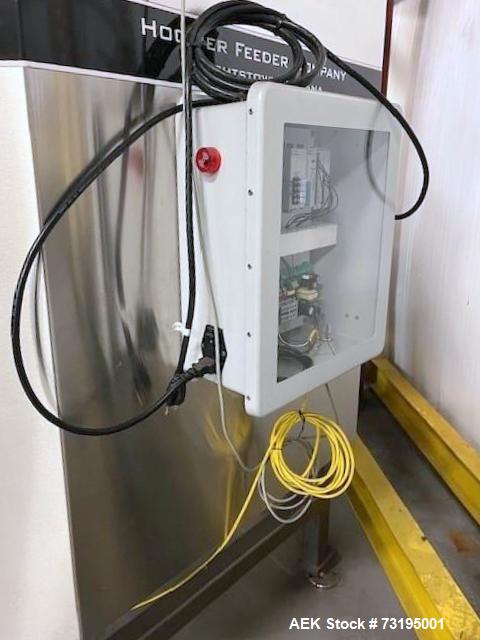 Hoosier Feeder #FT-50, Centrifugal Feed System, 150 PPM, 70mm Caps, w/ conveyor & hopper - Image 5