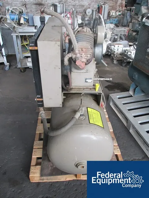 7.5 HP CompAir #TA5218H37, Air Compressor, liquid cooled w/ radiator, carbon steel tank, 460 V., 3 phase, 1996 - Image 2