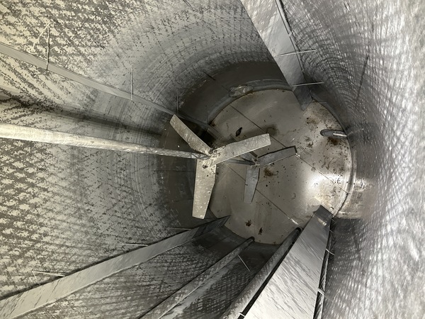 20000 gallon Apache #2, Stainless Steel Mix Tank, w/Paddle Agitator, 12' diameter x 24' straight side, 24" - Image 3