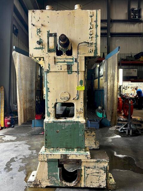 45 Ton, Minster #P2-45-42, straight side double crank, 2.5" stroke, 15" Shut Height, 400 SPM, 25" x42"bed - Image 3