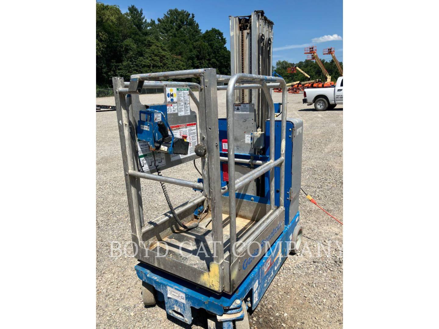 Genie Industries GR20 G84, Articulated Boom Lift, 427 hours, S/N: GR16P-44739, 2017 - Image 3