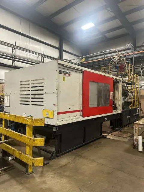 880 Ton, 116 oz., Milacron #MM-880-116, horizontal plastic injection molder, 9.8" ejection stroke, 55.1" x - Image 1
