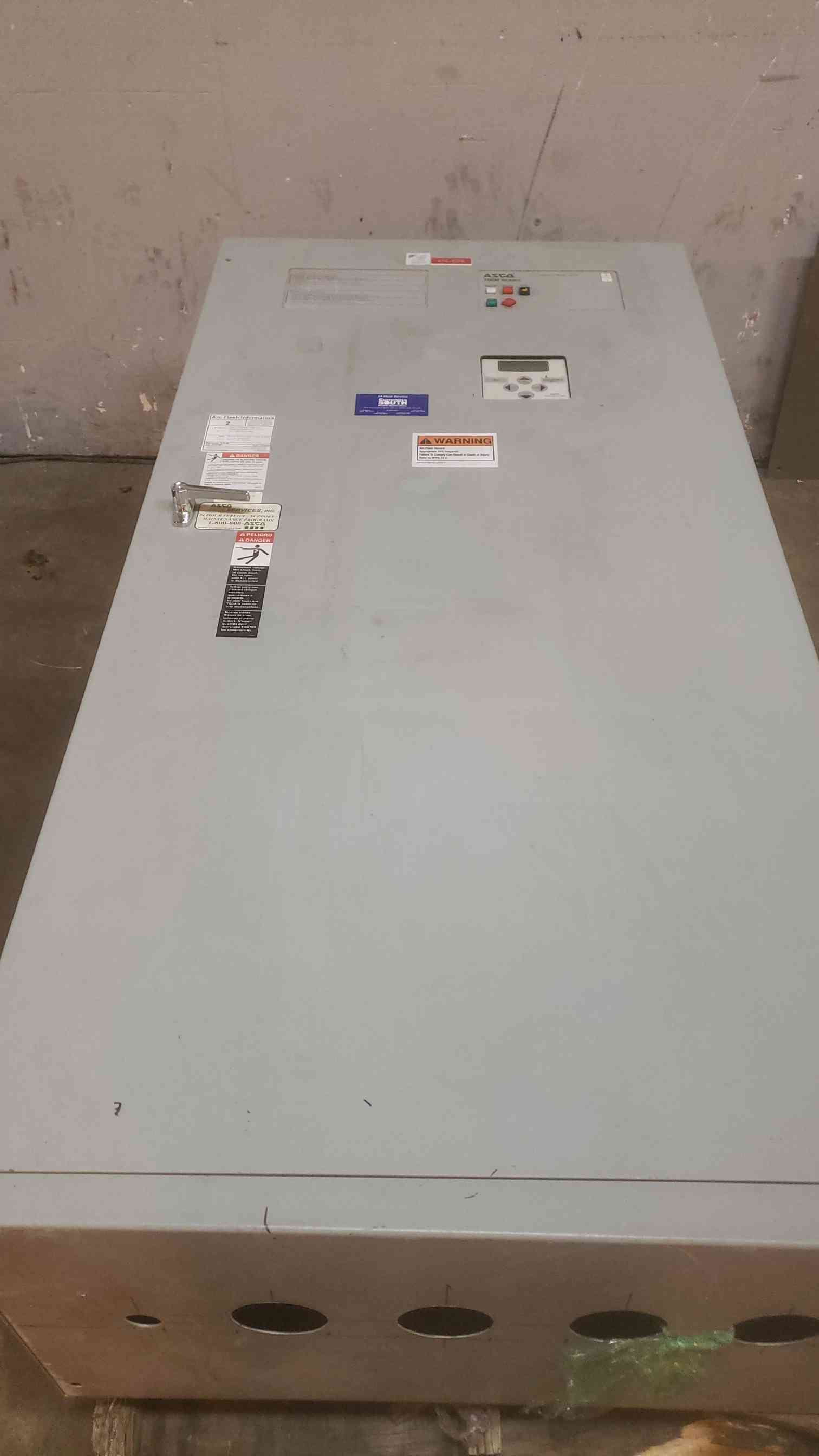 600 Amp. ASCO 7000 Series, automatic transfer switch, 480 Volts, H07ATSA30800N50C - Image 1