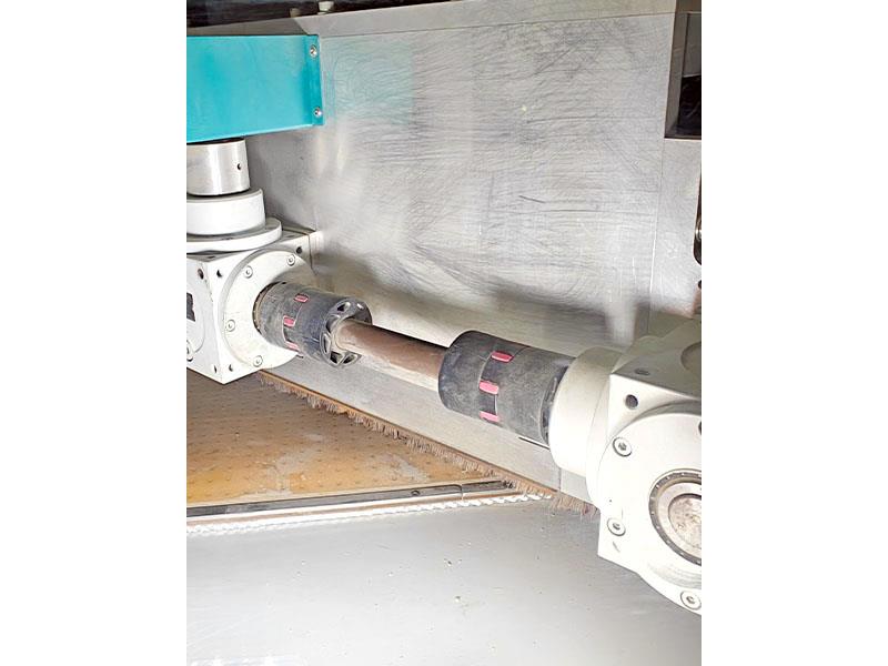 51" MB Roba-Tech #1300/2, denibbing rotational brush sander, 9-36 FPM, 2015 - Image 9