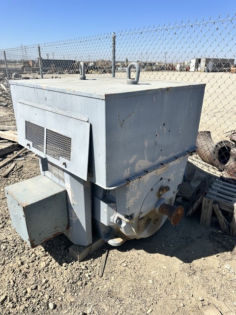 700 HP 3600 RPM Reliance, Frame 5010S, weather protected enclosure type 2, Sleeve, 4000 Volts, nice running - Image 3