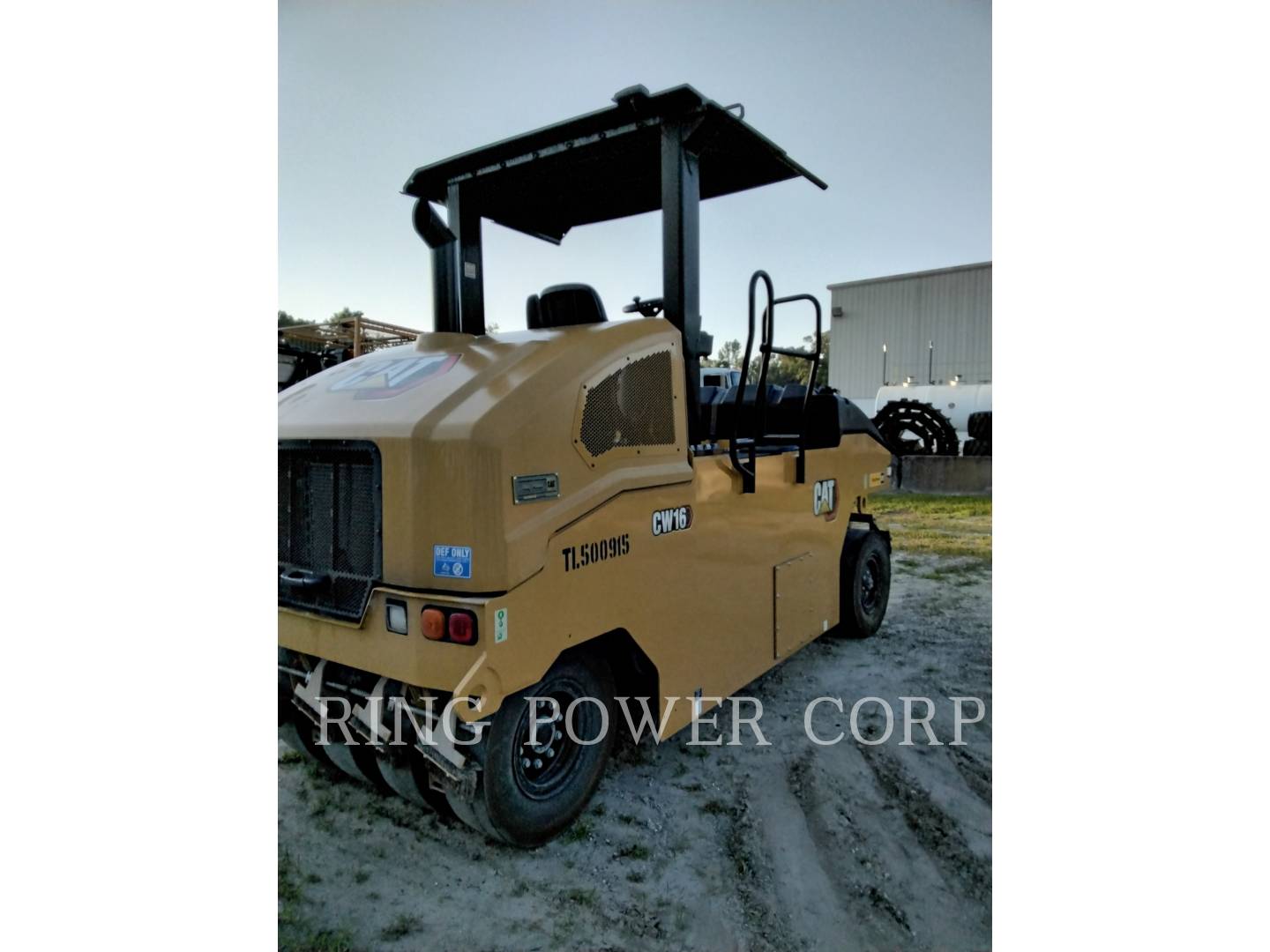 Caterpillar CW16, Twin Drum Roller, 49 hours, S/N: TL500915, 2024 - Image 4