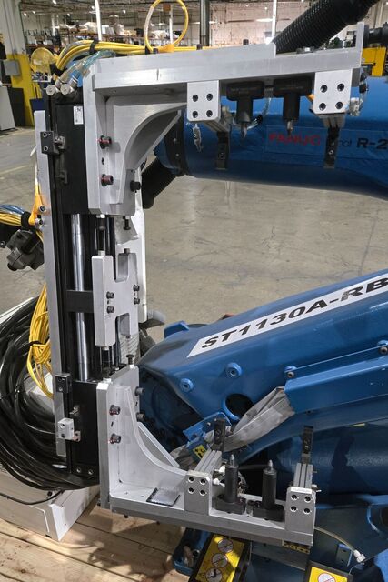 Fanuc, M-900iB/280L, robot R30iB Plus & WTC 60L5 weld controller - Image 4
