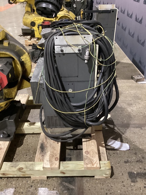 Fanuc, R-2000iB/210F, robot with R30iB controls - Image 6