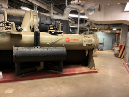 347 Ton, Trane #CVHF770, Hermetic Centrifugal Liquid Chiller, adaptive Control, 12' L, 1998 - Image 1