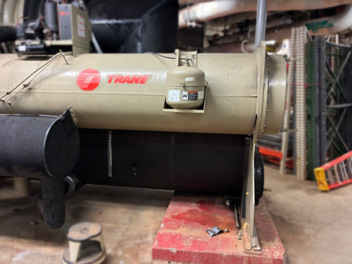 347 Ton, Trane, Hermetic Centrifugal Liquid Chiller, adaptive frequency drive, NEMA controls - Image 1