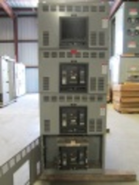 1600 Amps, Square D, WA6ASR44A9SXBXXXXX, manually operated, drawout, new surplus, #IC5743 - Image 4