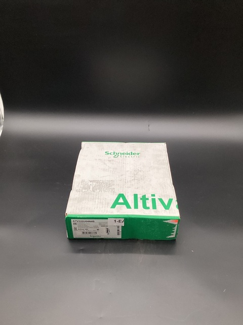 SCHNEIDER ELECTRIC ATV320U04N4B Frequency Converter NEW - Image 2