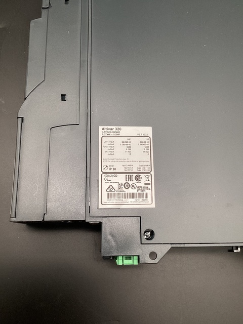 SCHNEIDER ELECTRIC ATV320U04N4B Frequency Converter NEW - Image 10