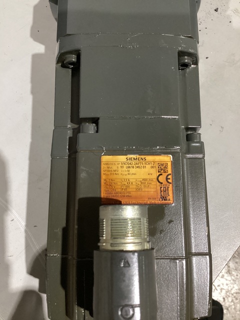 Siemens 1fk7042-2af71-1ch1-z servo motor 0.82kw 3000rpm ip65 used - Image 5