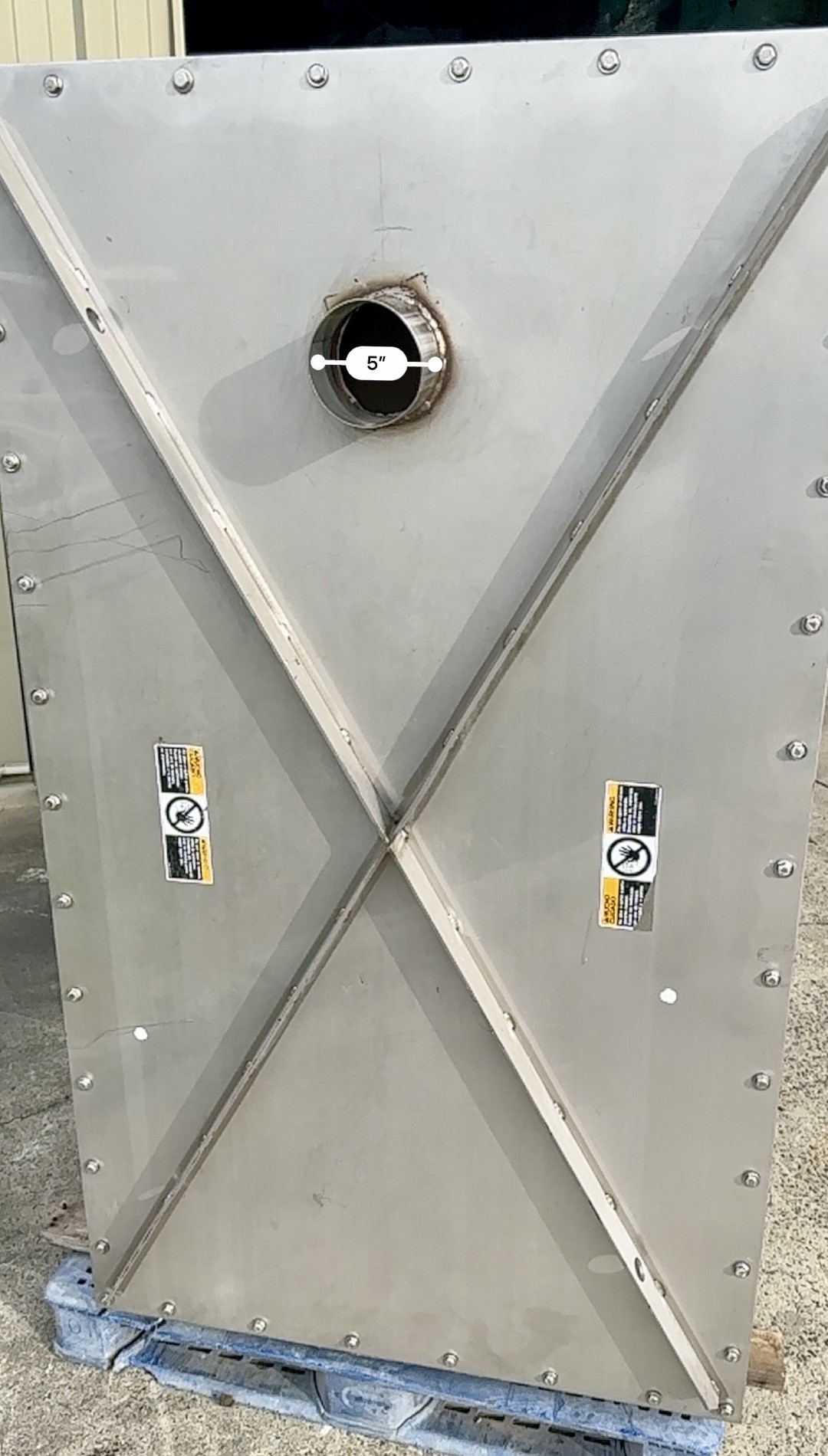 Stainless incline screw conveyor, 85 cu.ft., hopper, 2 vibratory generators, 1 electric/ 1 pneumatic - Image 7