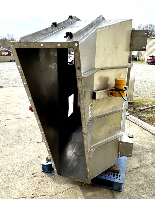 Stainless incline screw conveyor, 85 cu.ft., hopper, 2 vibratory generators, 1 electric/ 1 pneumatic - Image 9