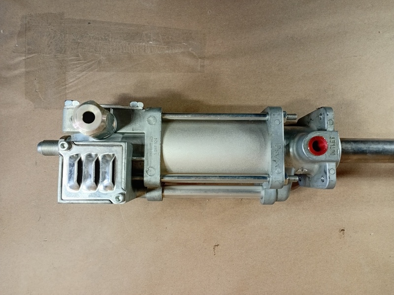 Letourneeau #R4186102, automatic lube pump assembly, new surplus - Image 6