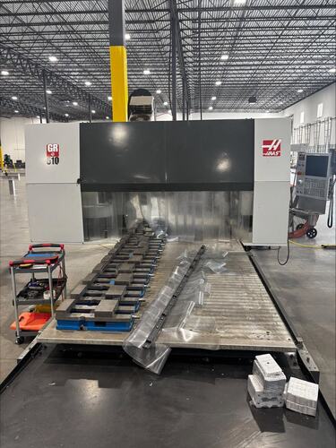 Haas #GR-510, CNC gantry miller, 20 automatic tool changer, 121" X Travel, 61" Y Travel, 11" Z, 8100 RPM - Image 1