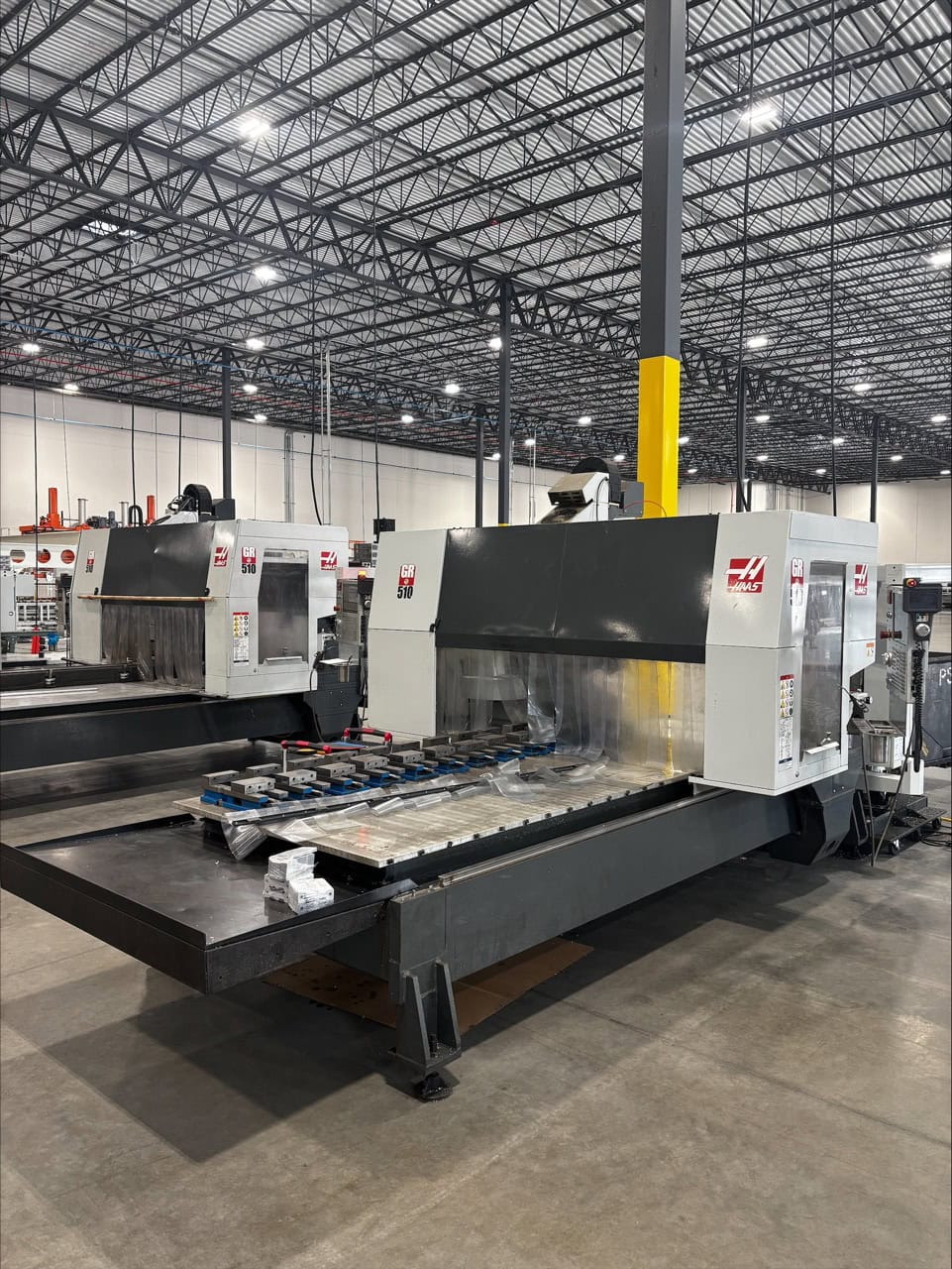 Haas #GR-510, CNC gantry miller, 20 automatic tool changer, 121" X Travel, 61" Y Travel, 11" Z, 8100 RPM - Image 7